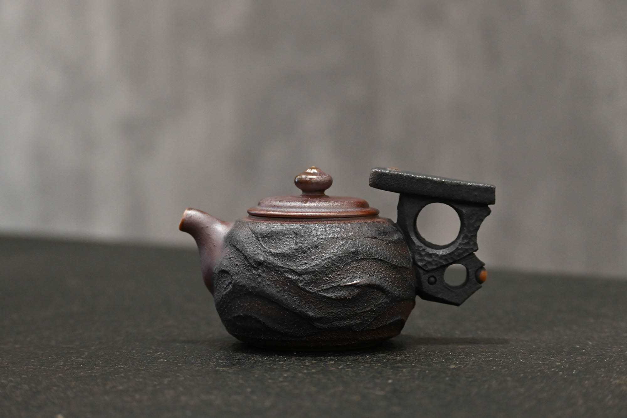 墨韵茶器系列：宋代点茶文化灵感茶具